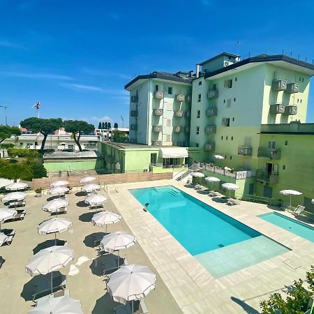 Hotel Vianello Lido di Jesolo Luaran gambar
