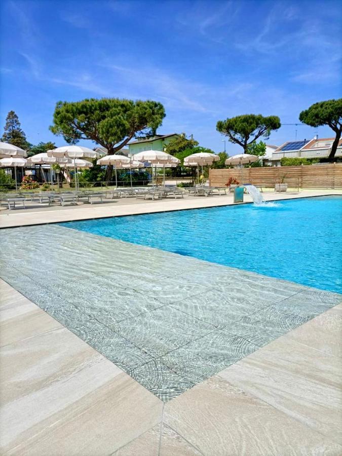 Hotel Vianello Lido di Jesolo Luaran gambar