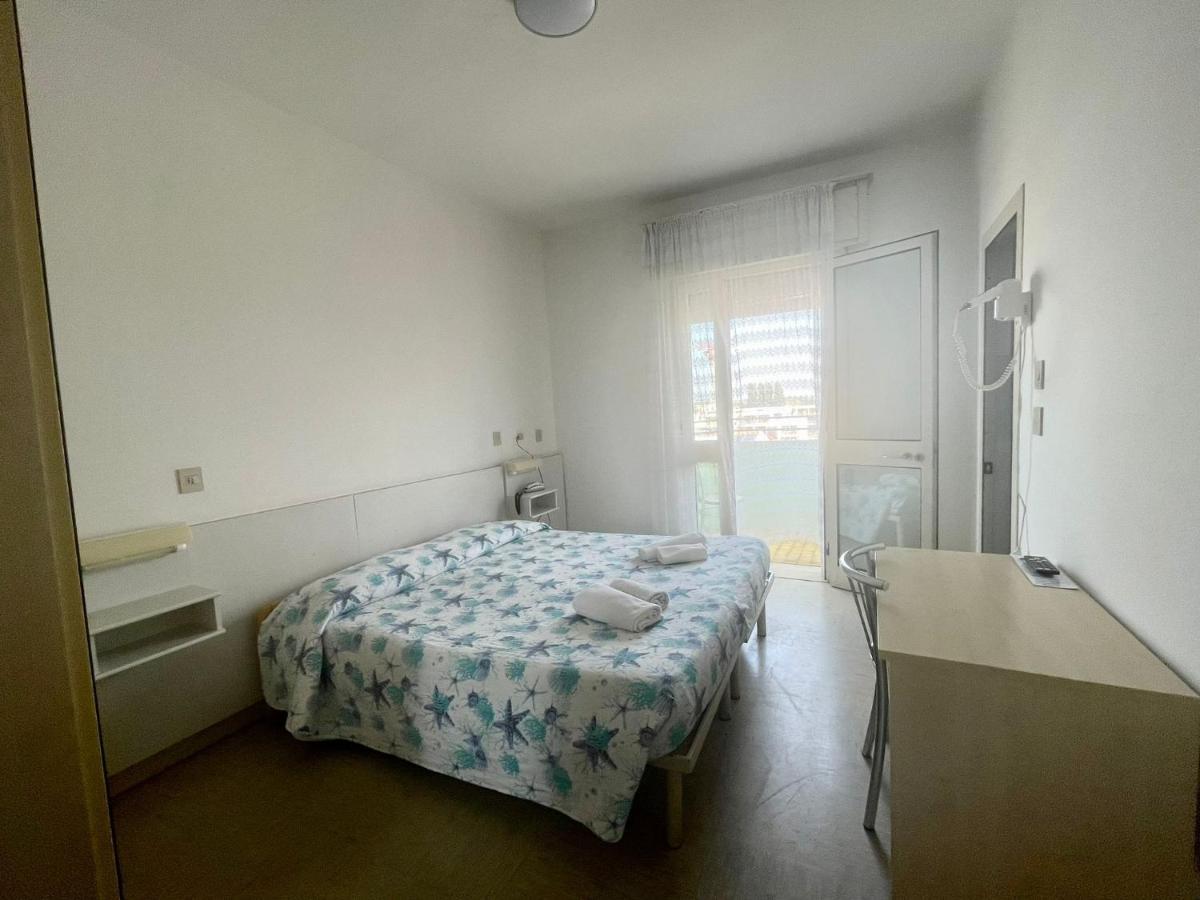 Hotel Vianello Lido di Jesolo Luaran gambar