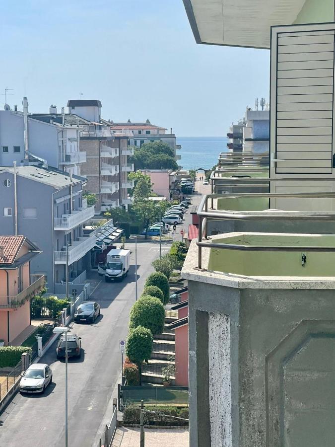 Hotel Vianello Lido di Jesolo Luaran gambar