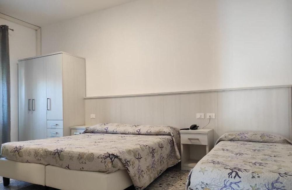 Hotel Vianello Lido di Jesolo Luaran gambar