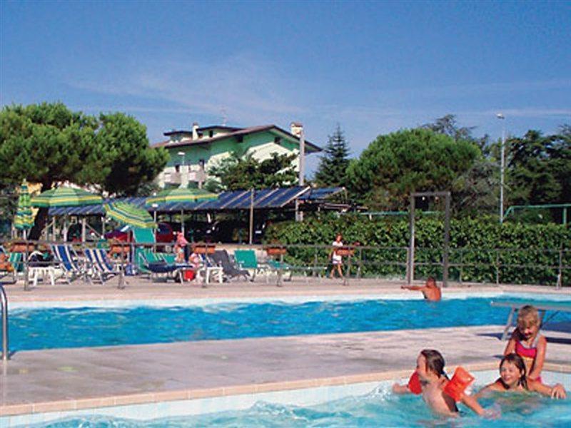 Hotel Vianello Lido di Jesolo Luaran gambar