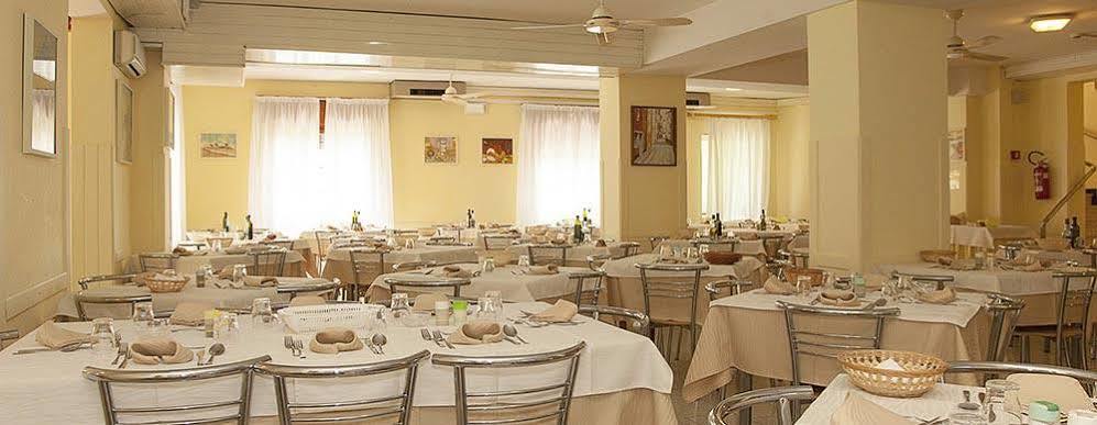 Hotel Vianello Lido di Jesolo Luaran gambar