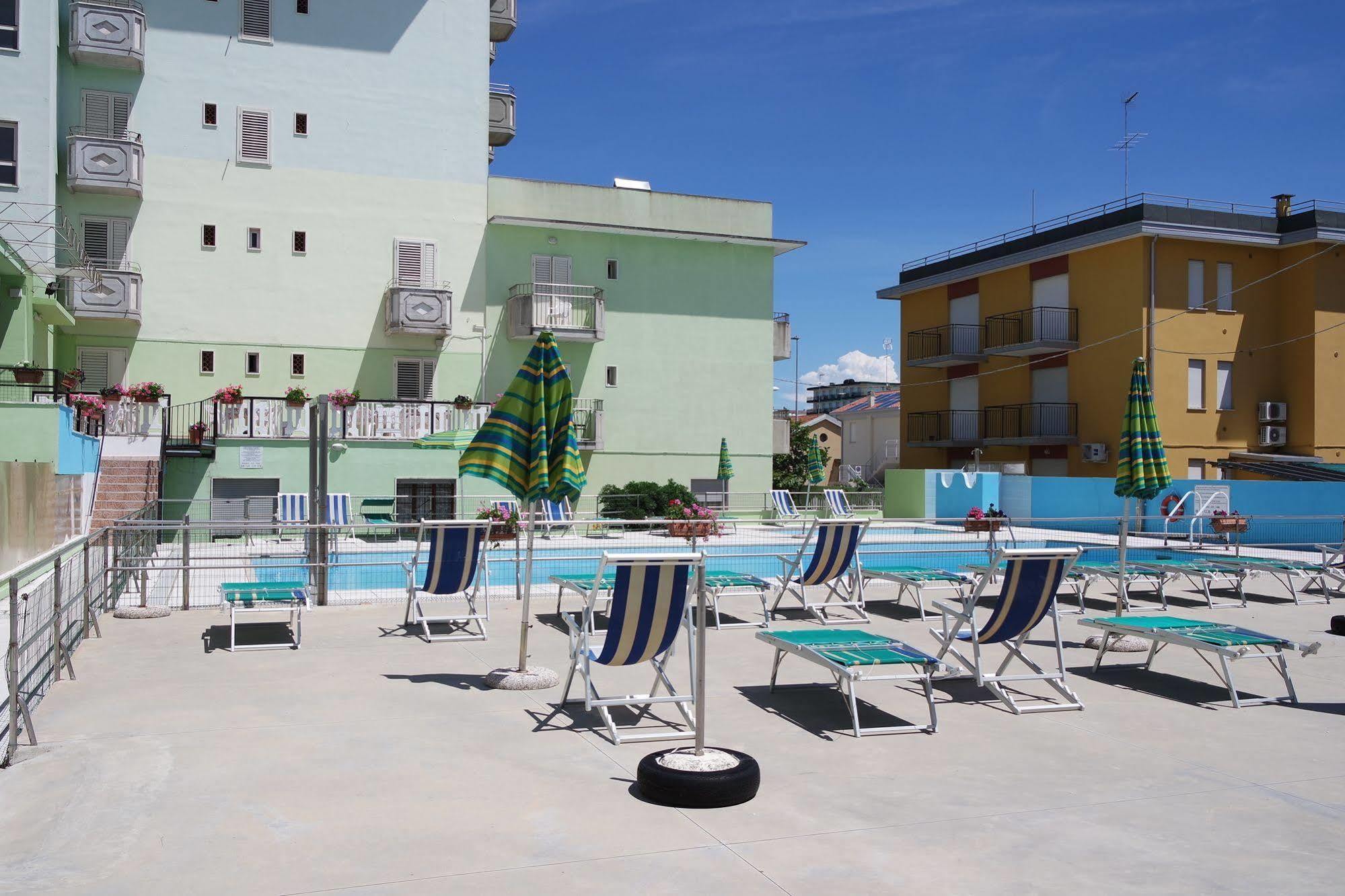 Hotel Vianello Lido di Jesolo Luaran gambar